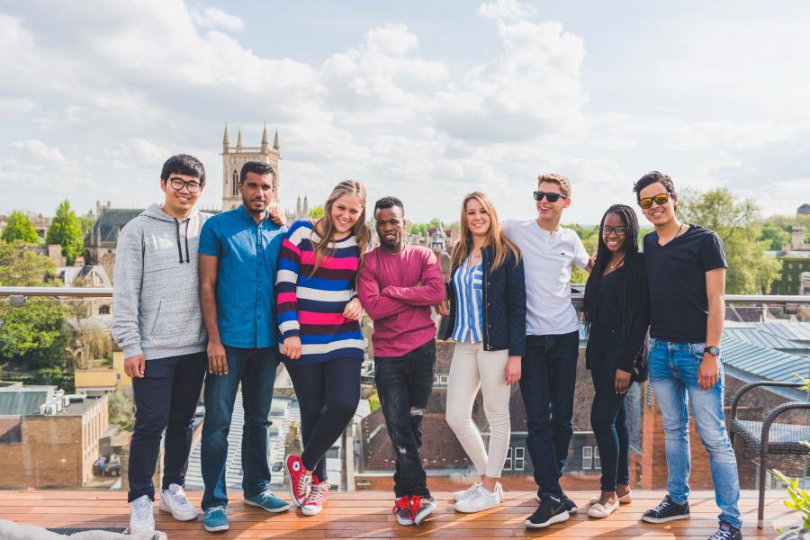 Curso de inglés general en Cambridge — Traveler Students